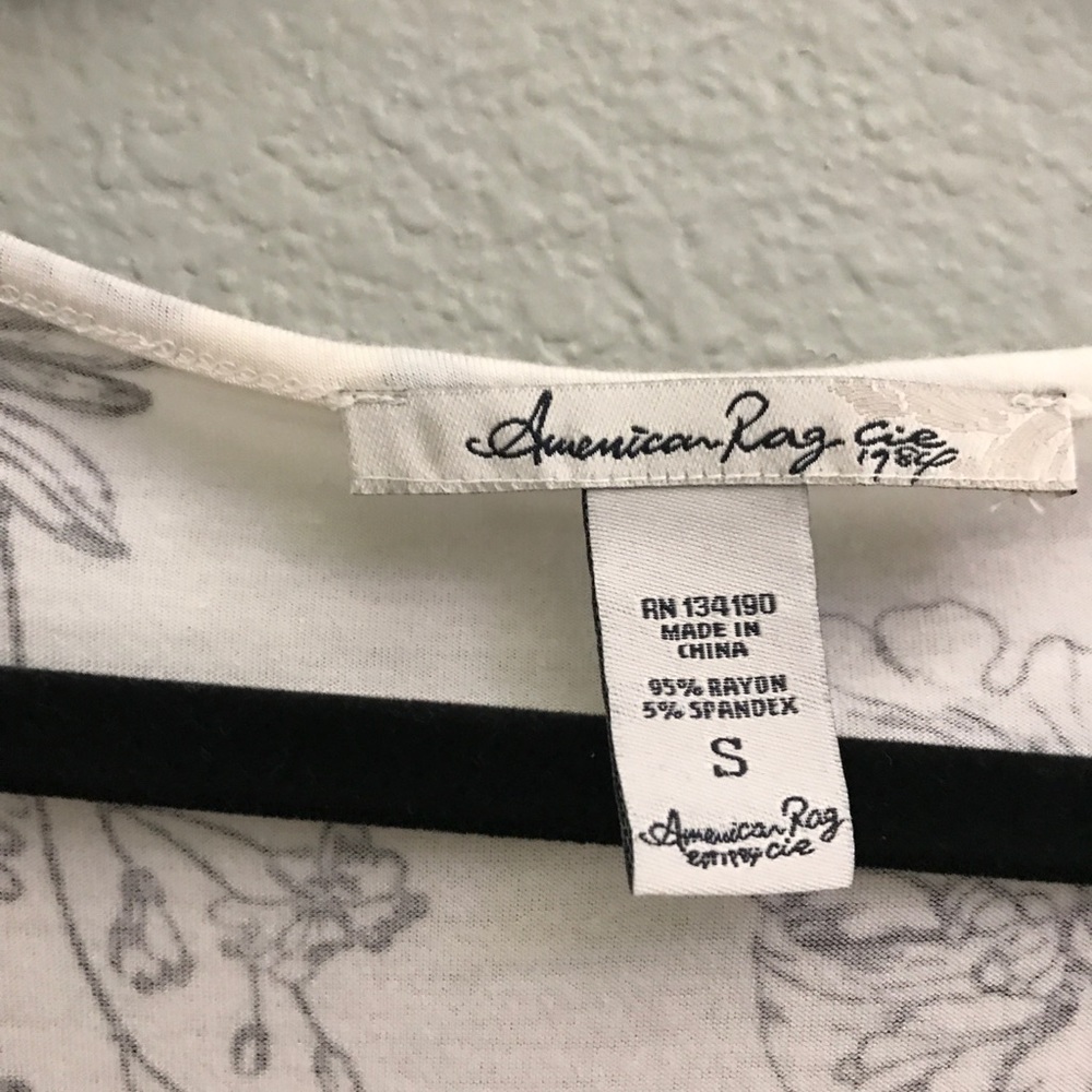 American Rag top - Picture 2 of 2